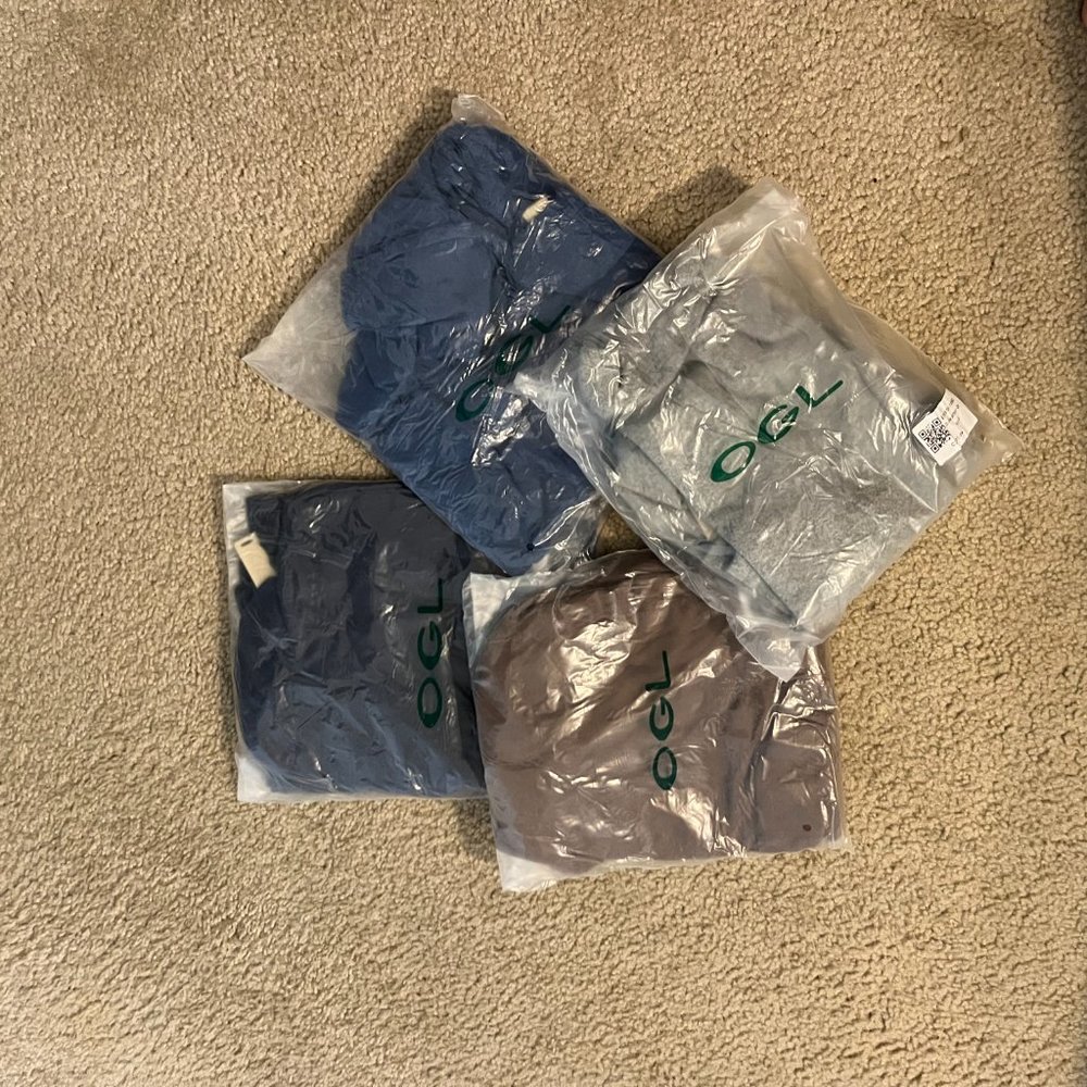 NWT NavyThermal Brushed Mock Neck Crop Top - Picture 2 of 4